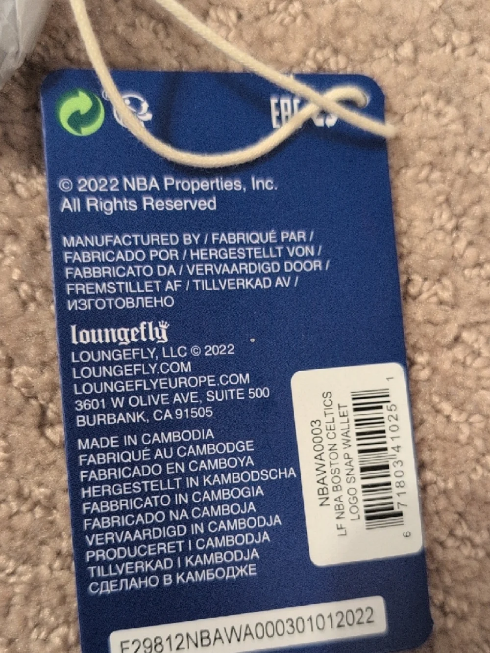 Loungefly Green Boston Celtics Logo Print Zip Wallet NWT - Picture 9 of 9